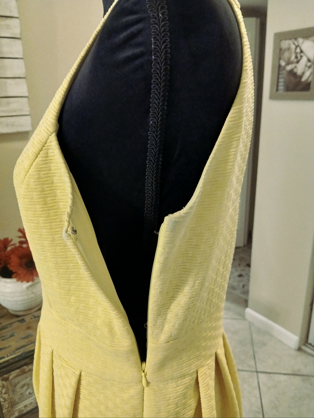 JESSICA SIMPSON DRESS, SIZE 10 - Picture 7 of 13